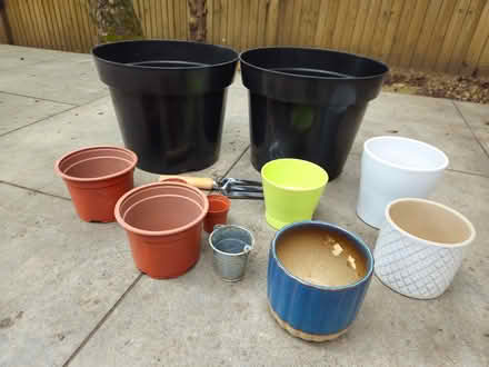 Photo of free Mixed flower pots (Southgate N14) #1