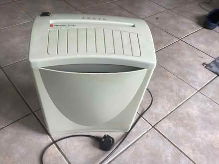 Photo of free Shredder (Didcot, OX11) #1