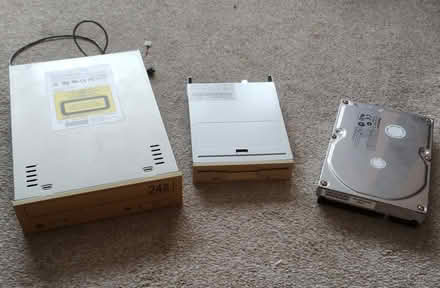 Photo of free Old Computing Bits (Hitchin SG5) #2