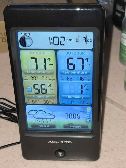 Photo of free indoor/outdoor thermometer (New Milford / north east end) #1