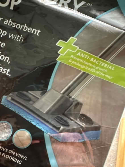 Photo of free Mop head - Addis (OX16 Cherwell heights) #1