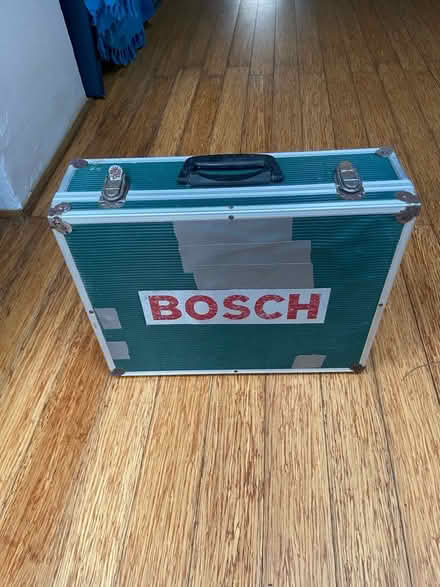 Photo of free EMPTY Bosch sander box (St Just TR19) #1