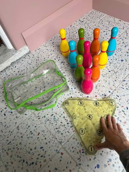 Photo of free skittles set (Latchford WA4) #1