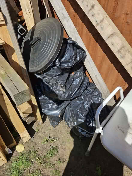 Photo of free Fire wood (Herdings S14) #1