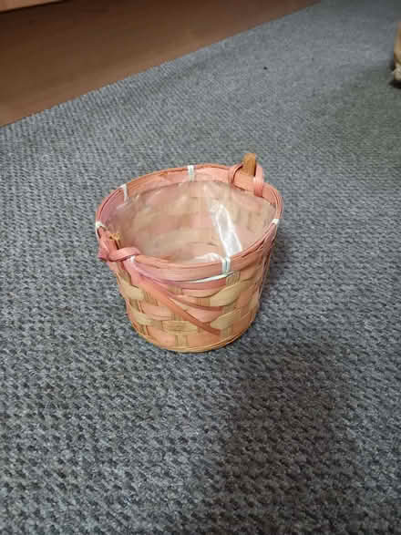 Photo of free wicker basket (South Bermondsey SE16) #1