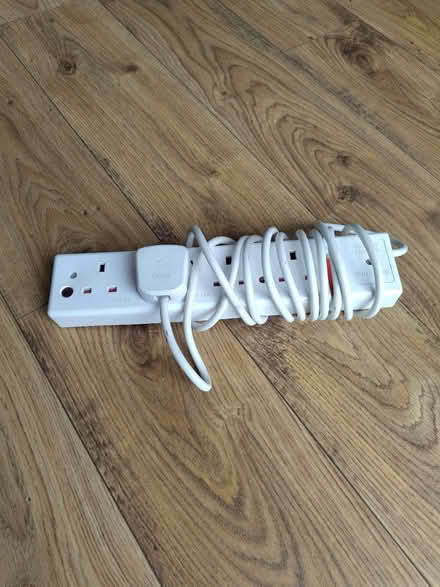 Photo of free Extension lead not working (Woolton L25) #1