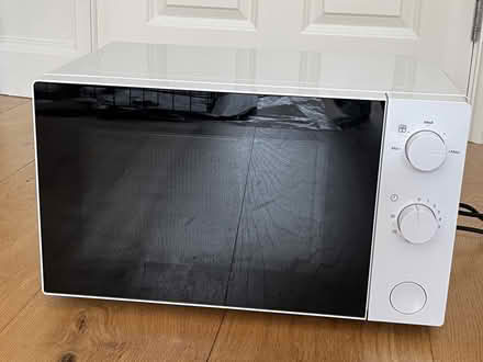 Photo of free microwave (Walton Manor OX2) #1