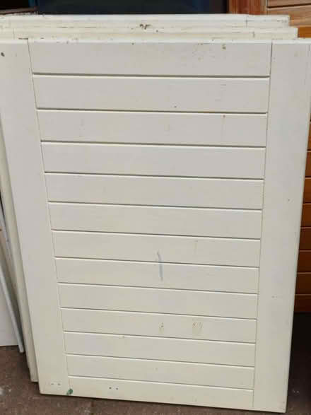 Photo of free Kitchen cupboard Doors (Ettingshall WV4) #2