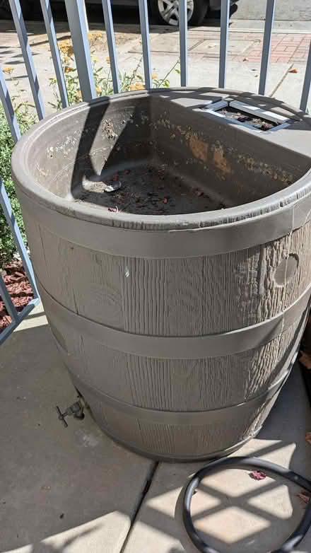 Photo of free Water barrel (Hayward Downtown) #1