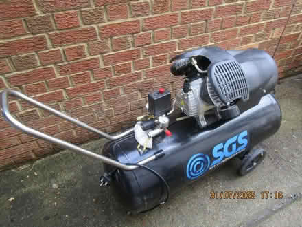Photo of free Air Compressor (Purley CR8) #1