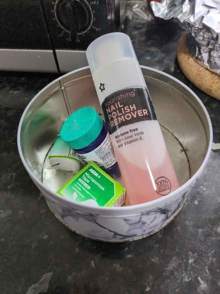 Photo of free First aid supplies and tin (Heaton) #2