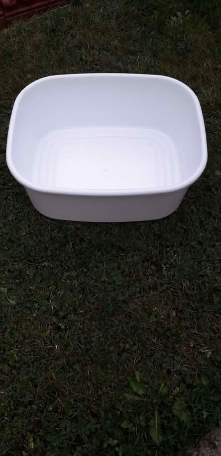 Photo of free White Plastic Washing Up Bowl (Barton OX3) #1