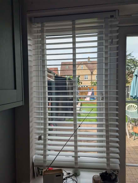 Photo of free White Venetian blinds (X2 identical) (Monkwick CO2) #1