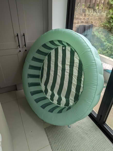 Photo of free Kids pool (Wray crescent, N4) #1