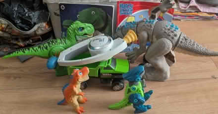 Photo of free Dinosaur toys books, bop It a truck (BD2) #1