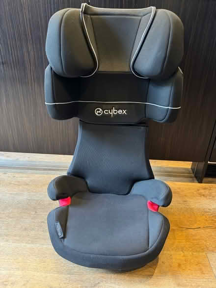 Photo of free Cybex Solution X i-Fix car seat (Westbourne Grove) #1