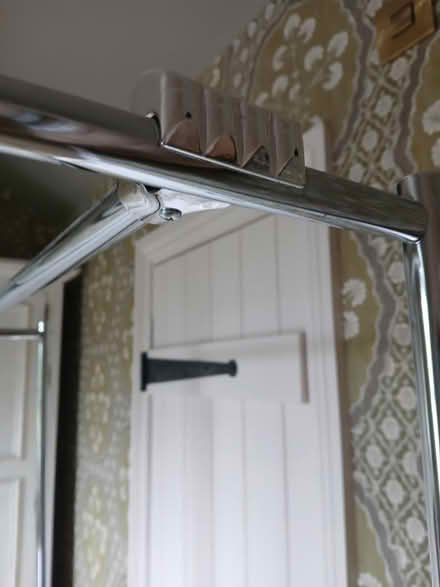 Photo of free Clothes rail (TW12) #4