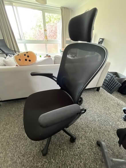Photo of free Black office chair (Sm25td) #3