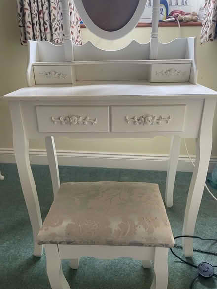 Photo of free Vanity unit (Furzton MK4) #1