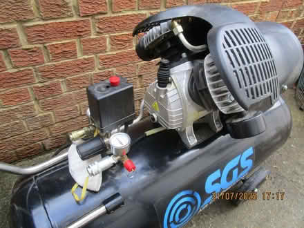 Photo of free Air Compressor (Purley CR8) #2