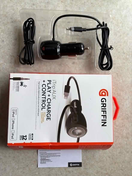 Photo of free Charging lead for iPhone, iPod or iPad (Cropston LE7) #1