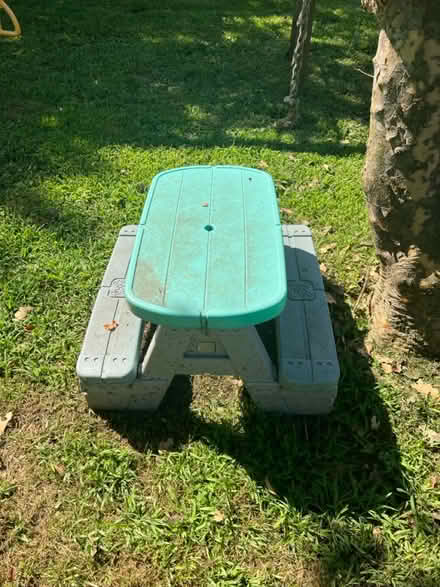 Photo of free Kids backyard/patio table (19067) #2