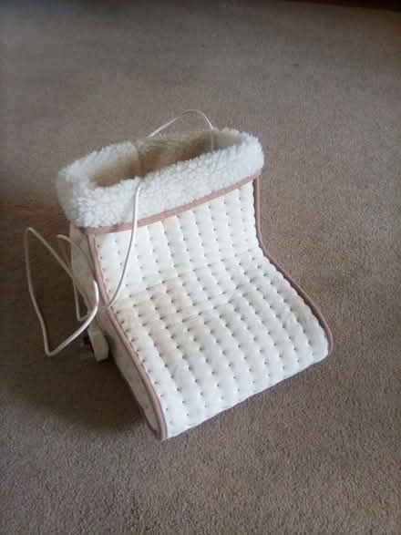 Photo of free Electric Foot Warmer (High Hurstwood TN22) #1