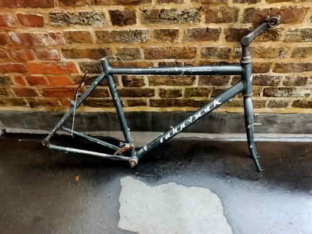 Photo of free Ridgeback velocity bike frame (Spitalfields E1) #1