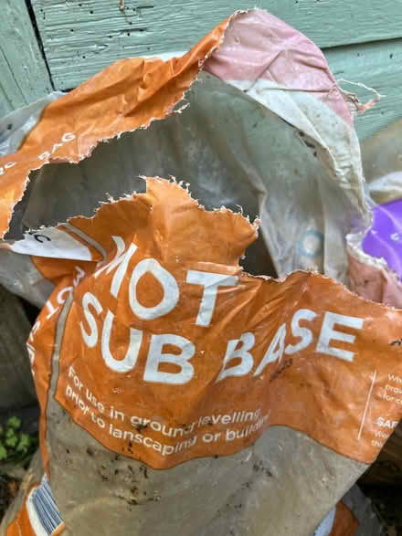 Photo of free 4 bags sharp sand (New Marston OX3) #3