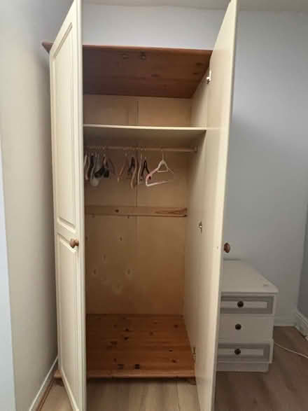 Photo of free Used wardrobe (Walkley S6) #2