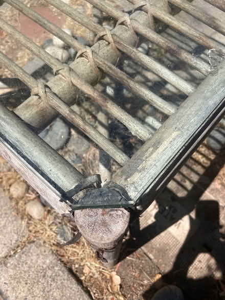 Photo of free Curb alert sm bamboo tabl glass top (Carmel valley Redwood City) #2