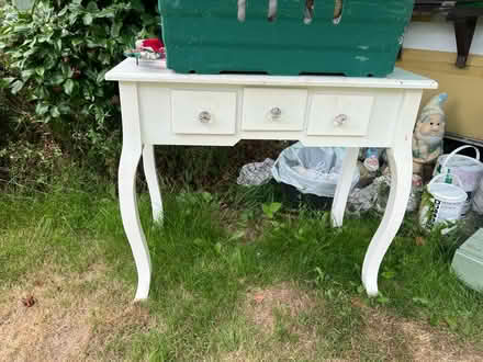 Photo of free Dressing table (Southborough) #1