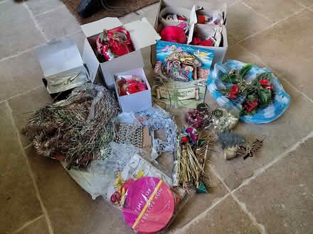 Photo of free Christmas decorations (Loud Bridge PR3) #1