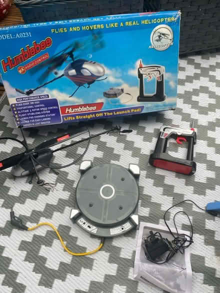 Photo of free Retro remote control helicopter (Hampton TW12) #1