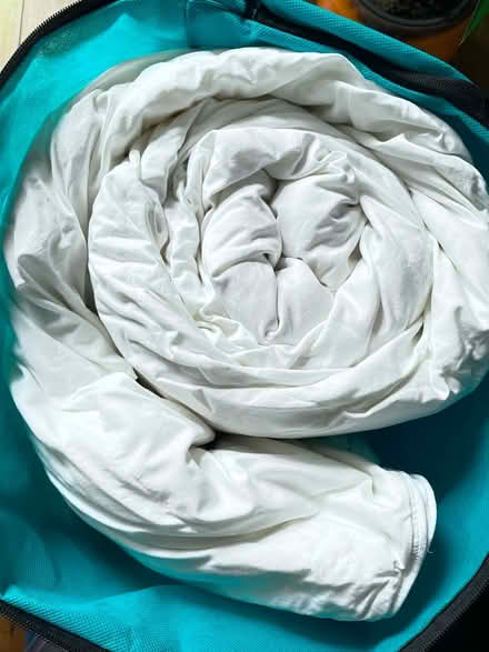 Photo of free 3 clean down king size duvets (Tottenham, N17 0) #2