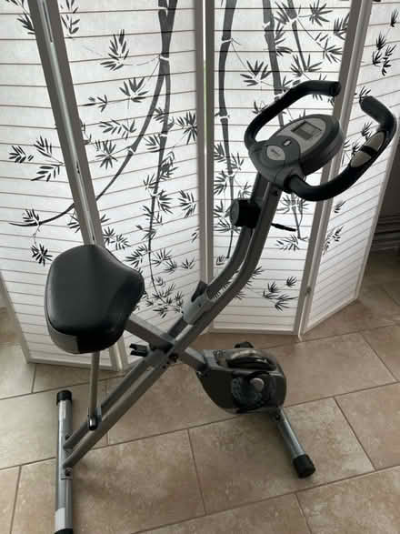 Photo of free exercise bike (Rahway, NJ) #1