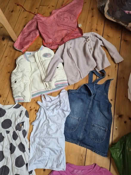 Photo of free 2 - 3 year old girl clothes bundle (Cheadle heath SK3) #2