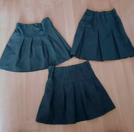 Photo of free M & S girls uniform used 5-6 years (IG6) #3