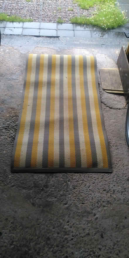 Photo of free plastic mat (Hazel Grove SK7) #1