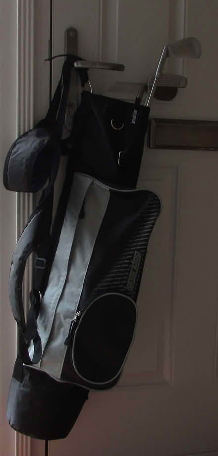 Photo of free Golf bag (Furnace Green RH10) #1