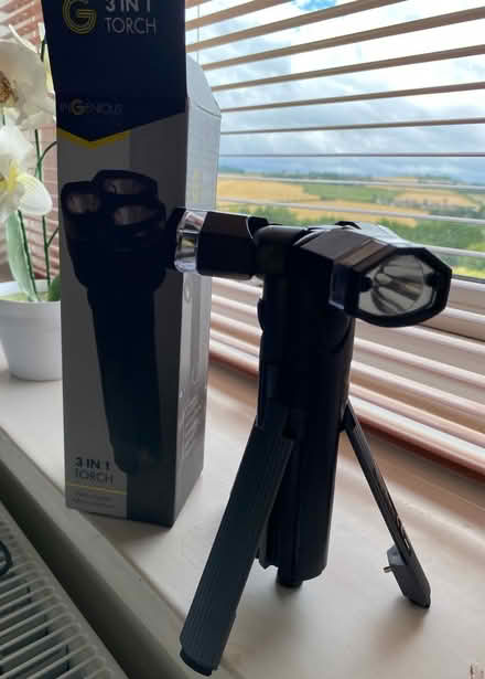 Photo of free G 3 in 1 Torch (BA2) #1