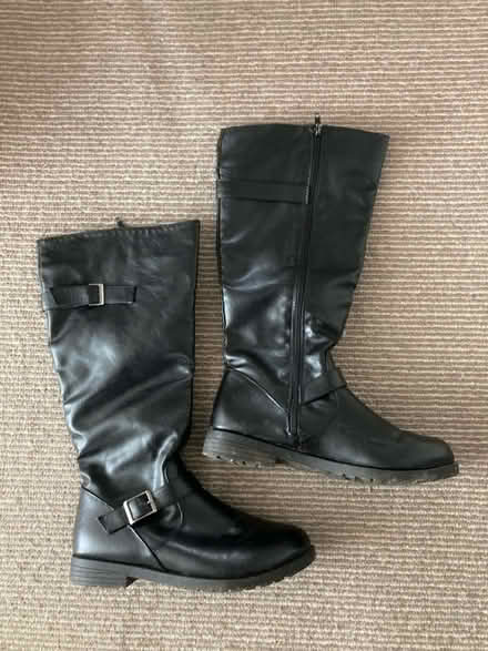 Photo of free Ladies boots (SW16 Norbury, Green Lane) #1
