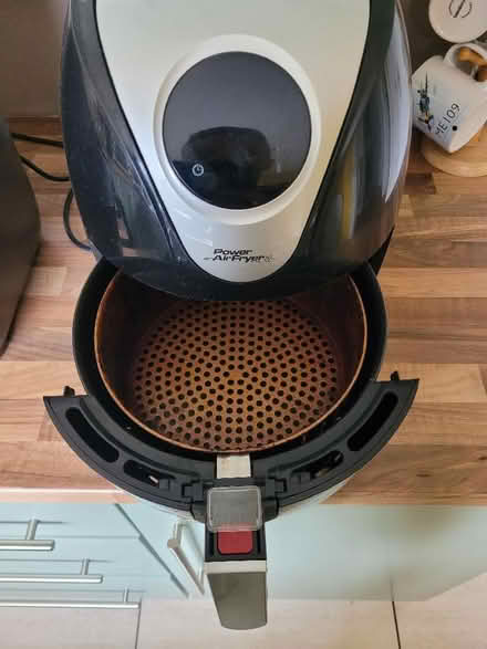 Photo of free Air Fryer (Roughcote ST3) #2