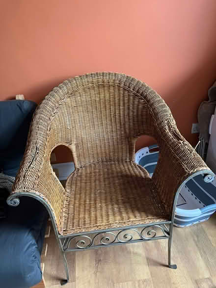Photo of free Wicker chair (Dunfermline KY12) #1
