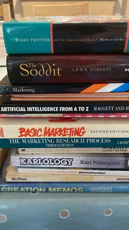 Photo of free Lots of books - 6 photos/pics (Barrow upon Soar LE12) #2