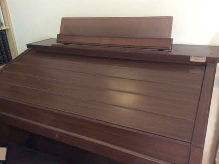 Photo of free A Yamaha Organ (GU34) #2
