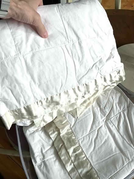 Photo of free 3 clean down king size duvets (Tottenham, N17 0) #4