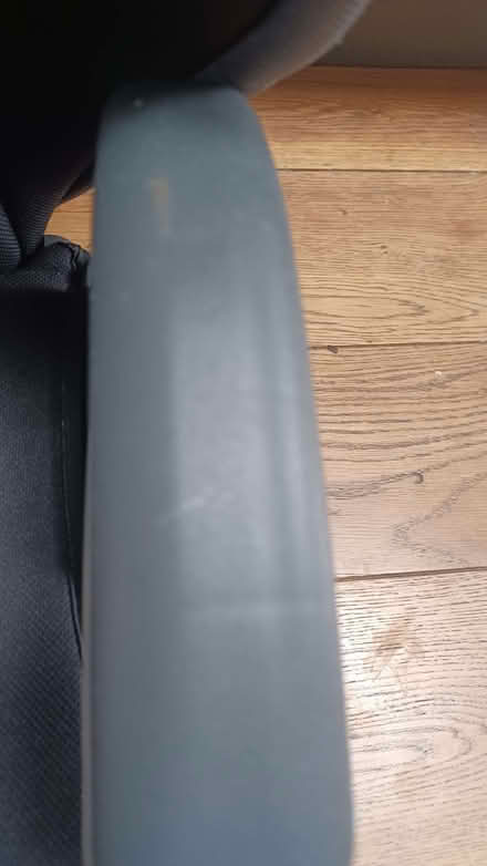 Photo of free Child's car seat (Dines Green WR2) #2