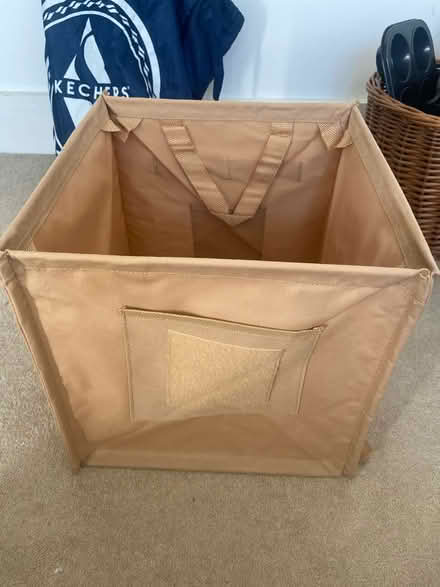 Photo of free Foldable box (Barnes) #1