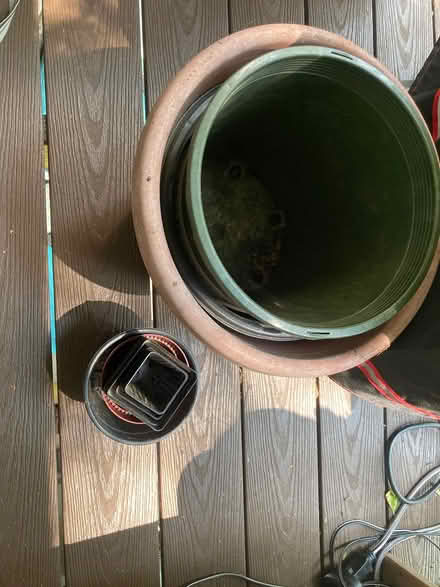 Photo of free Plastic pots (Basking Ridge, NJ) #1